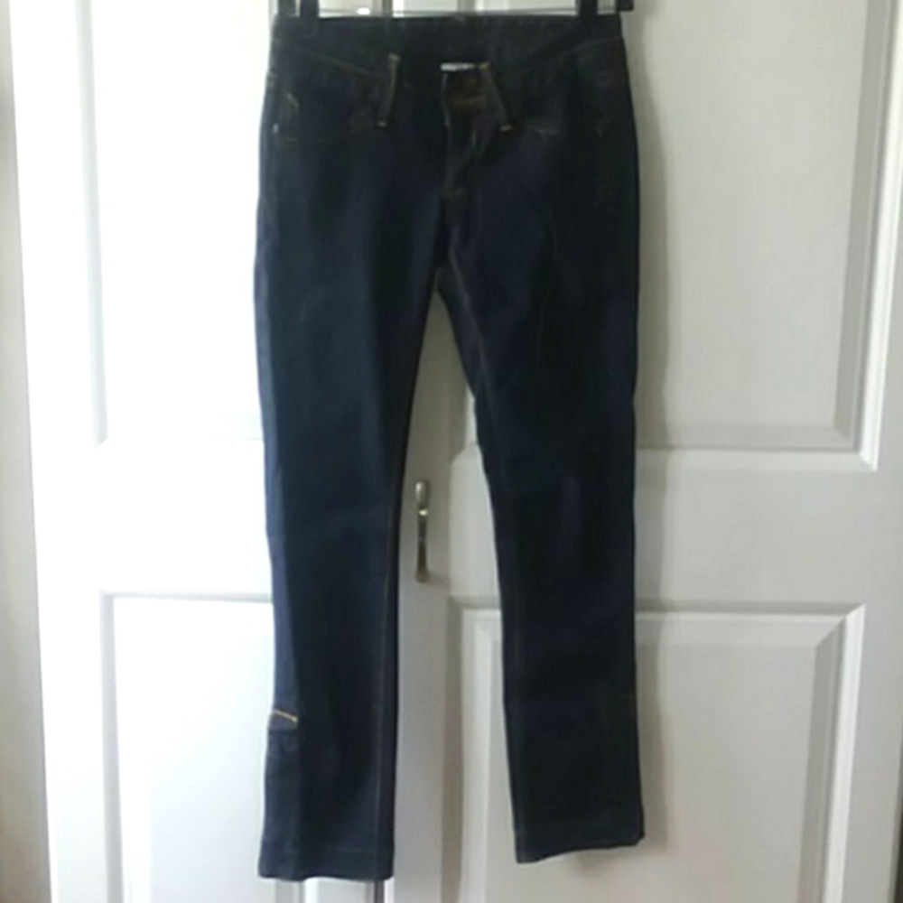 Dark demin pants